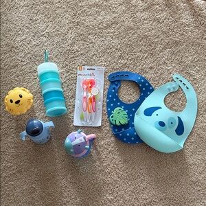 Target Blue and Teal Bib Set with Animal Toys